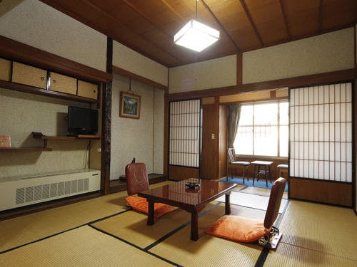 レトロな雰囲気の和室