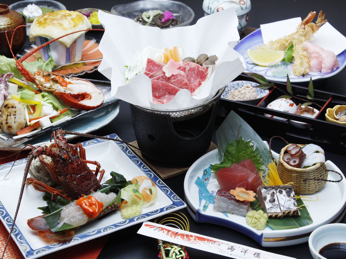 อาหารไคเซกิที่เน้นอาหารทะเล.