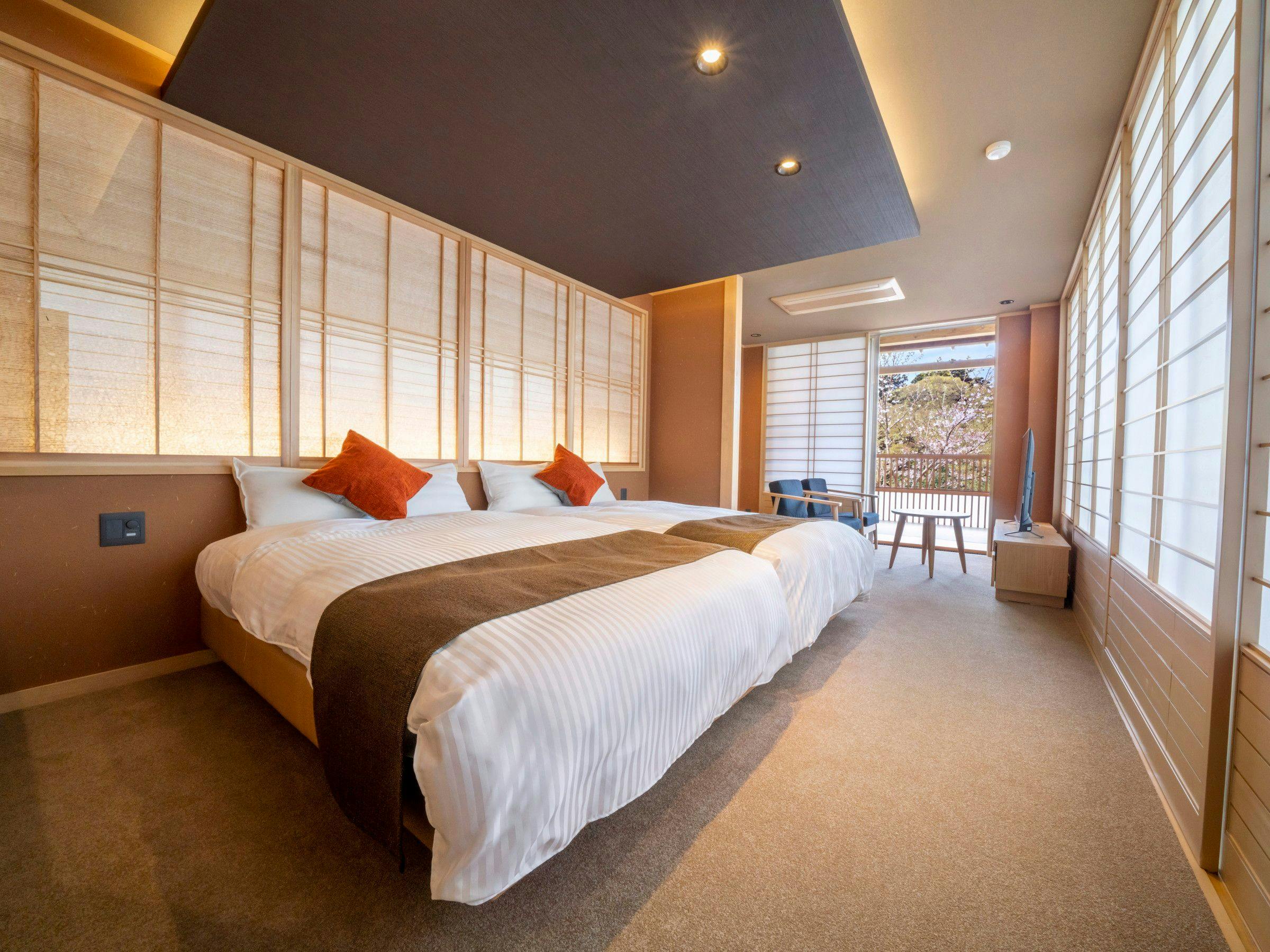 Hidden Hot Spring Inn Takimien