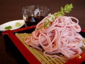 雲見温泉　新鮮な磯料理を楽しめる宿　かごや