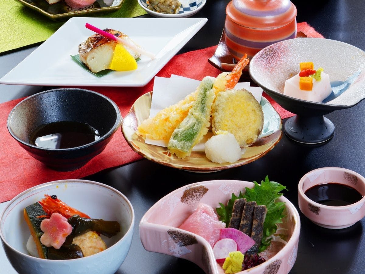 กรุณาเพลิดเพลินกับรสชาติที่ละเอียดอ่อน