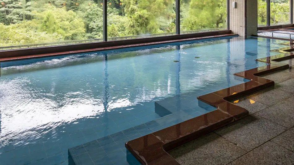 Yamanaka Onsen Yubatake no Yado Hanatsubaki