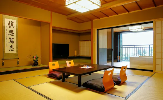 ■ห้องพัก■ ห้องพักพร้อมอ่างอาบน้ำไม้ฮิโนกิแบบกึ่งกลางแจ้ง / 75 ตารางเมตร