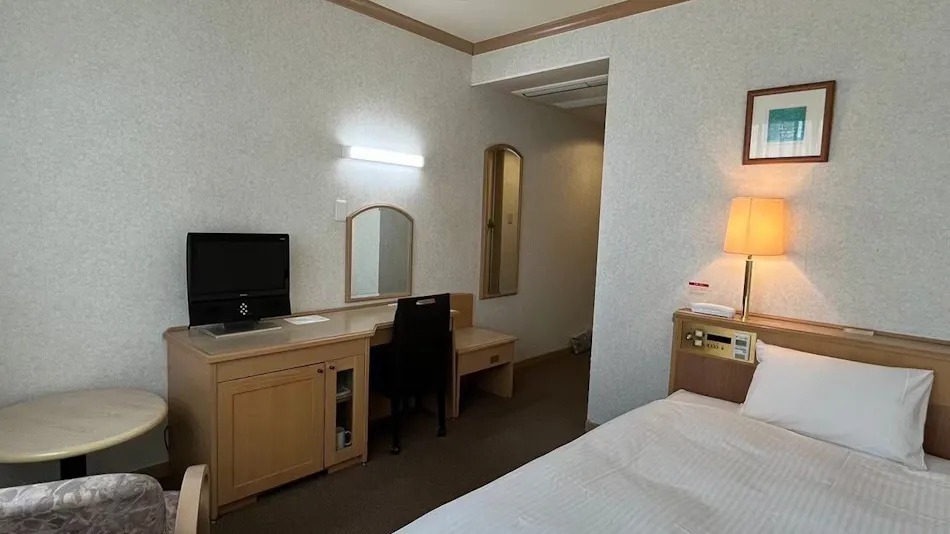 Oozu Plaza Hotel