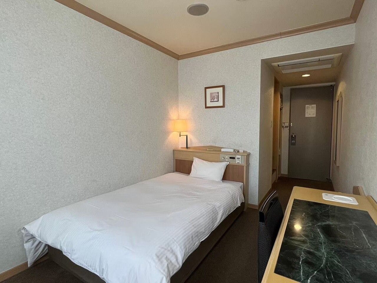 Oozu Plaza Hotel