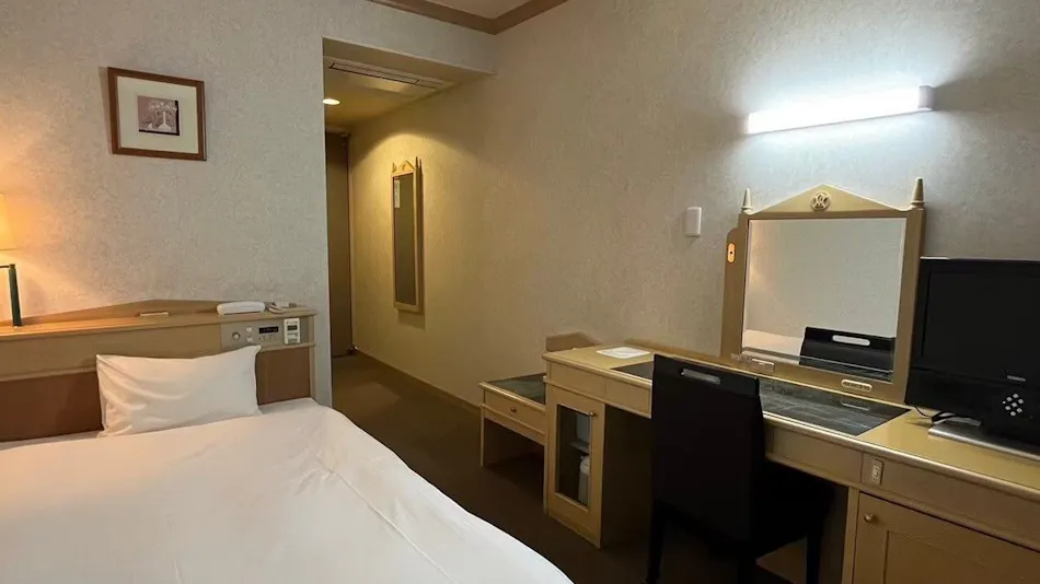 Oozu Plaza Hotel