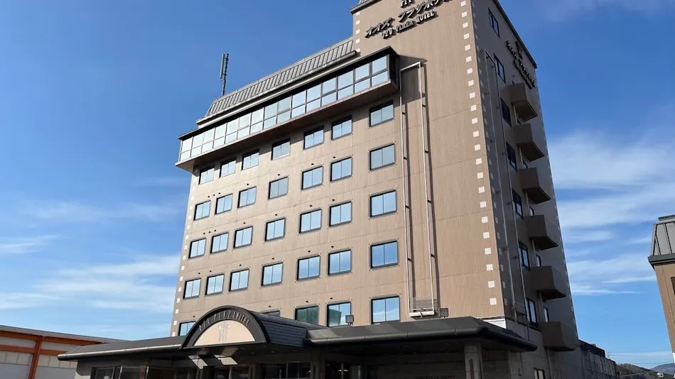 Oozu Plaza Hotel