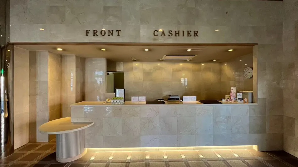 Oozu Plaza Hotel