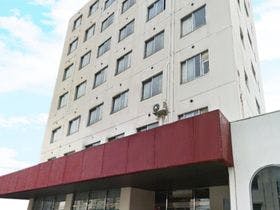 ホテル徳山ヒルズ平和通り店