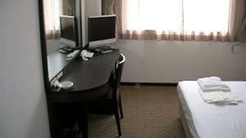 Station Hotel Ayabe (formerly: R-Inn Ayabe)
