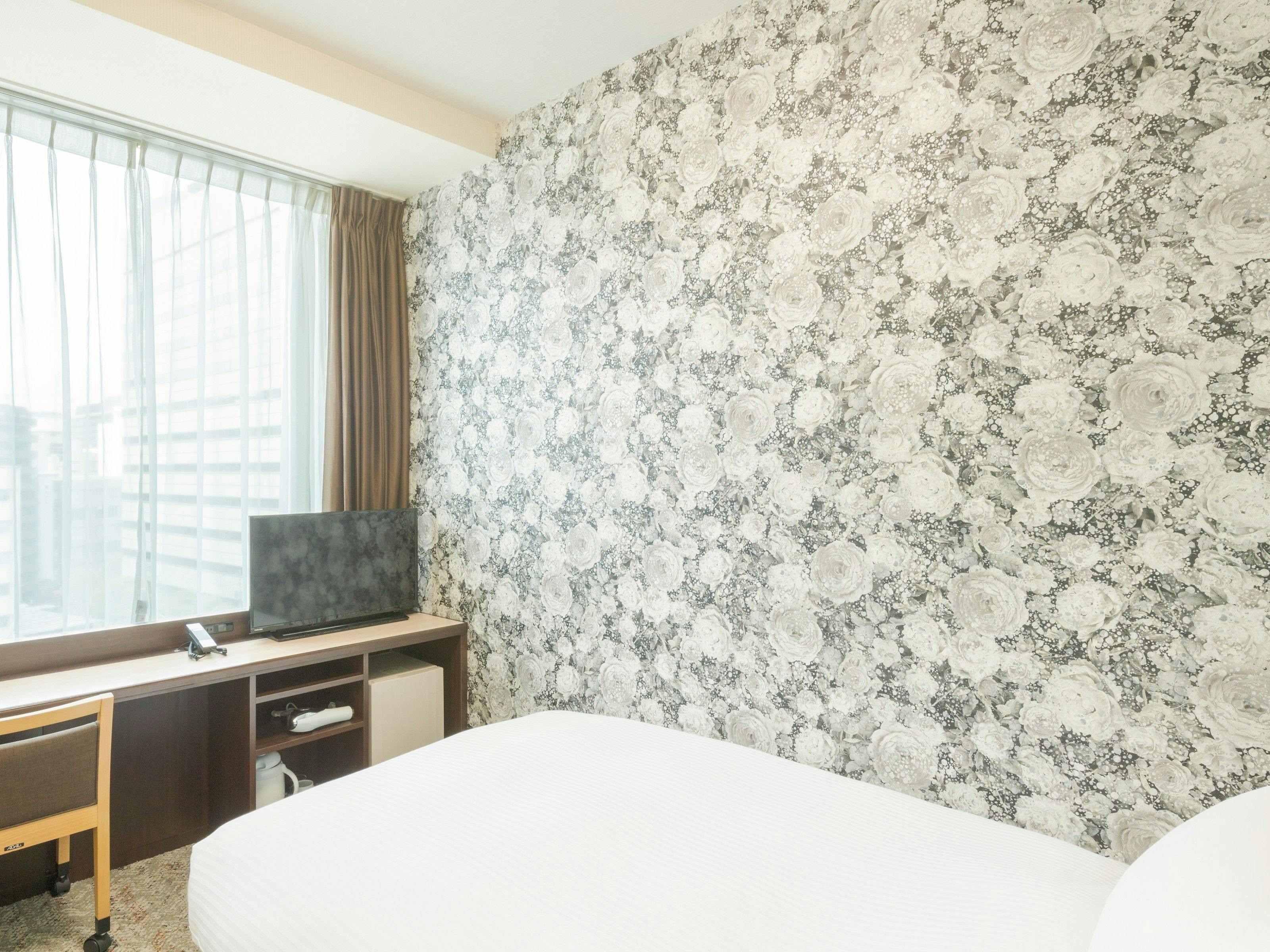 ชั้นกุหลาบเตียงคู่ขนาดเล็ก