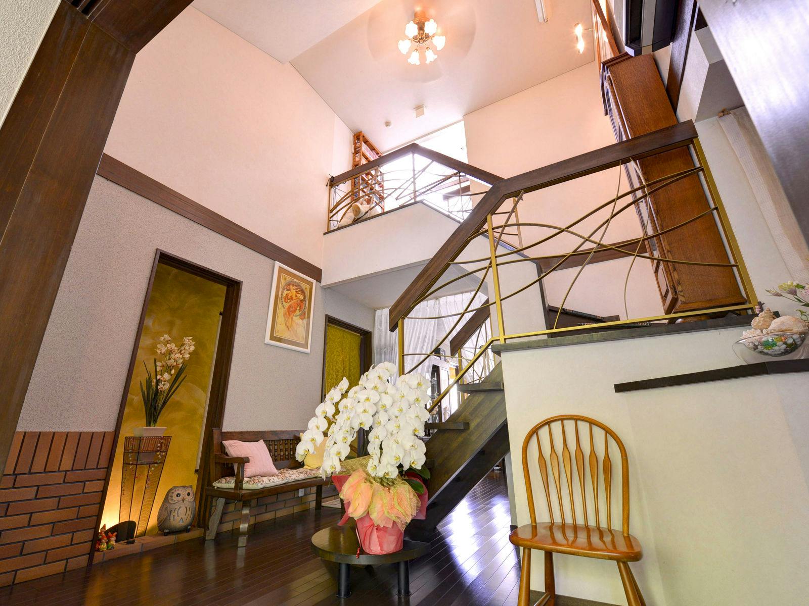 【บรรยากาศภายใน】