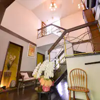 【บรรยากาศภายใน】