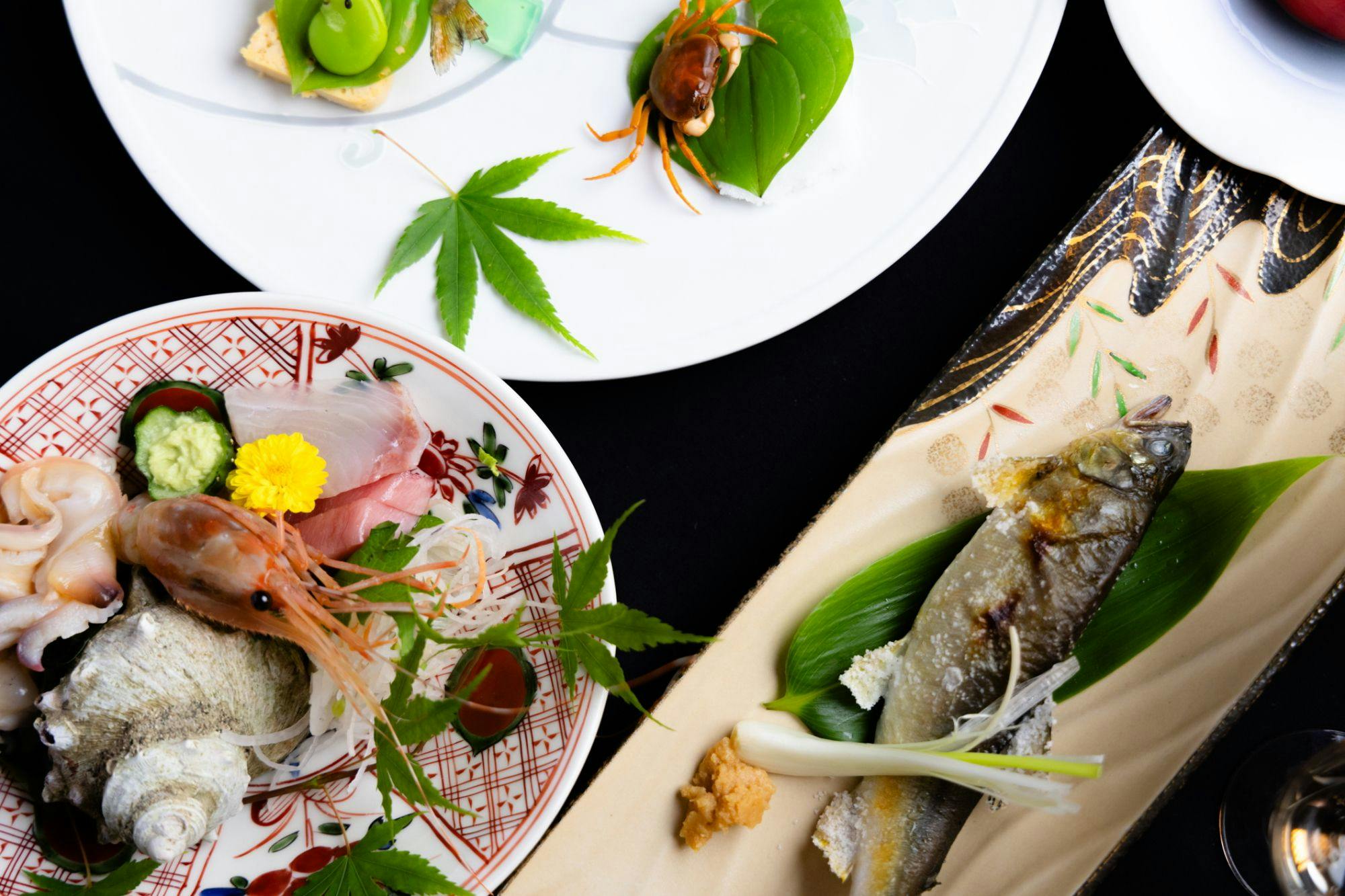 Makan malam akan disediakan dalam bentuk hidangan Jepun kaiseki.