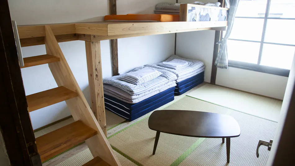 Fukuoka Guesthouse HIVE