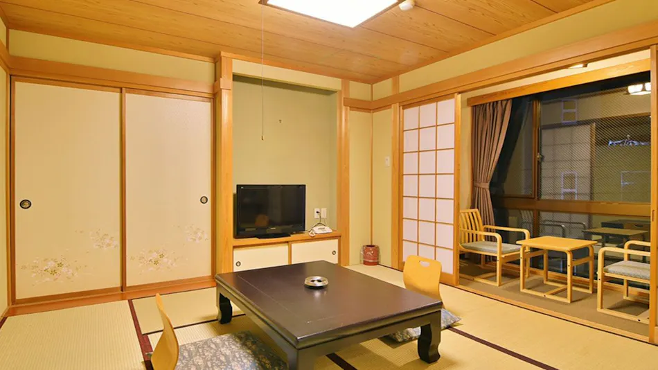 Nozawa Onsen Asahiya Ryokan