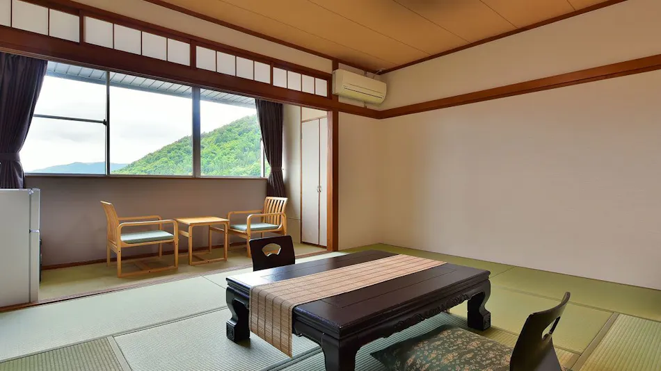 Nozawa Onsen Asahiya Ryokan