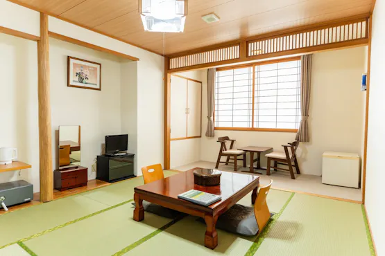 朝日馆和式8榻榻米房(无空调)