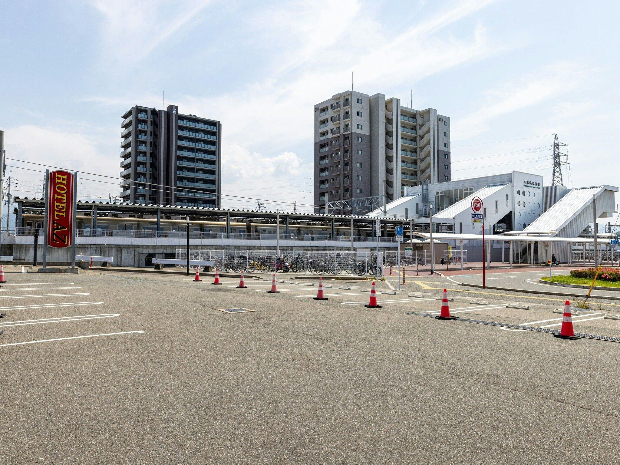 호텔 주차장에서 역까지