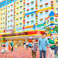 充滿樂高世界觀的飯店