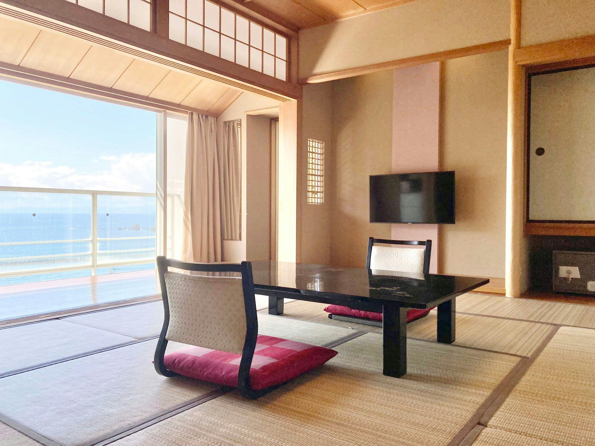 【ห้องพิเศษ・วิวอ่าวสุรุกะ】เชื่อมต่อ