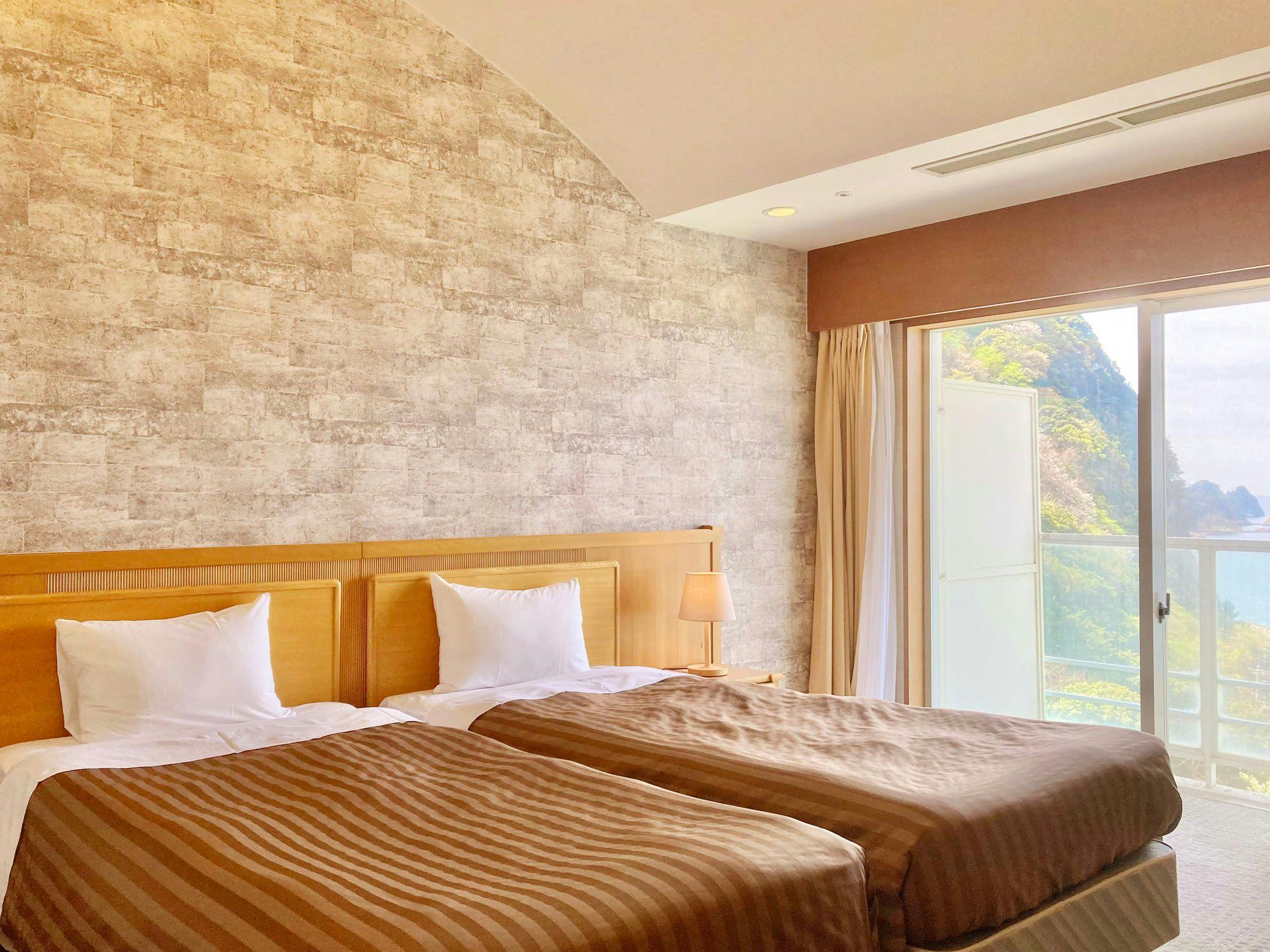 Nishi-Izu Crystal View Hotel