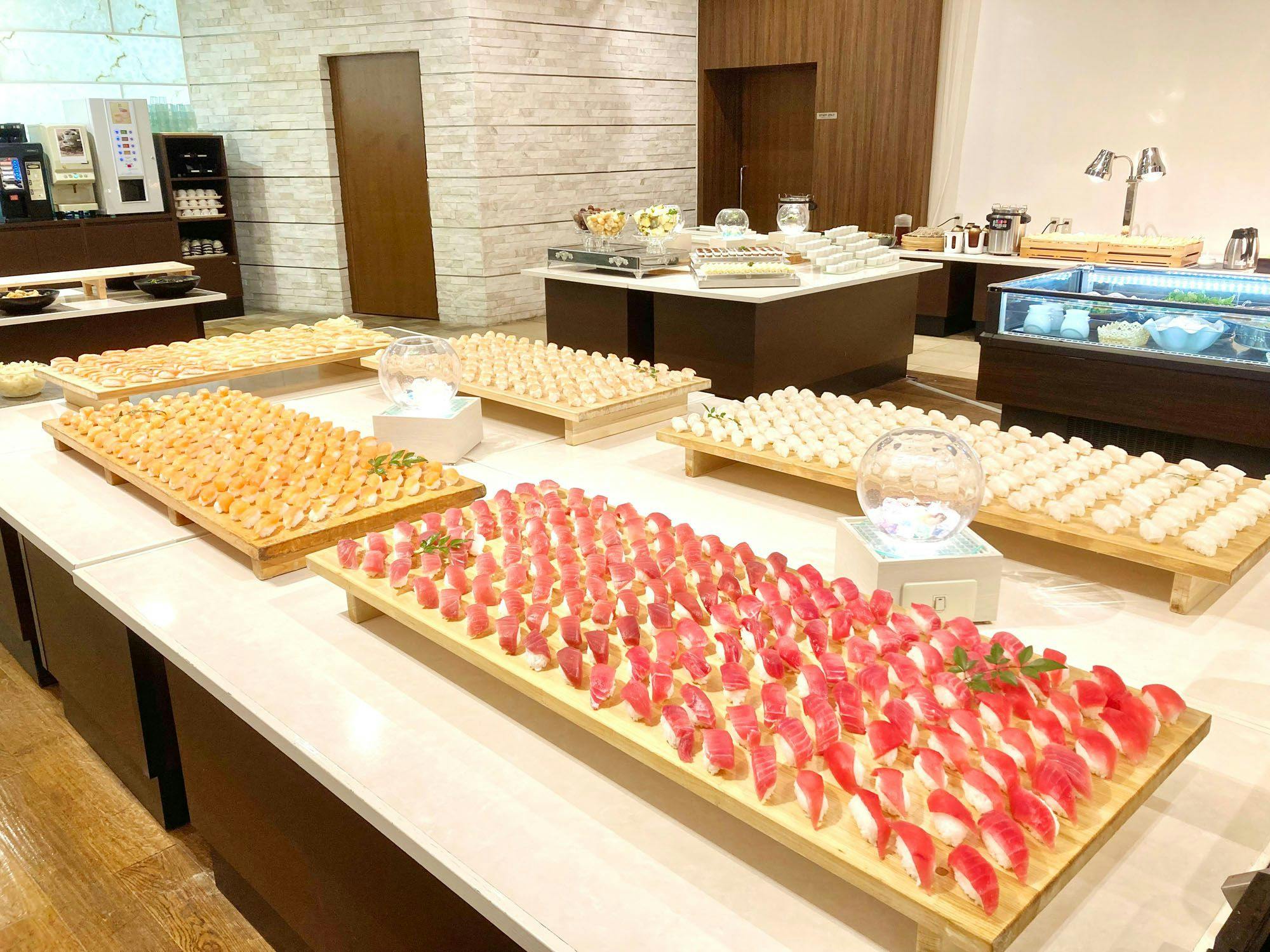 ตัวอย่างบุฟเฟ่ต์อาหารเย็น