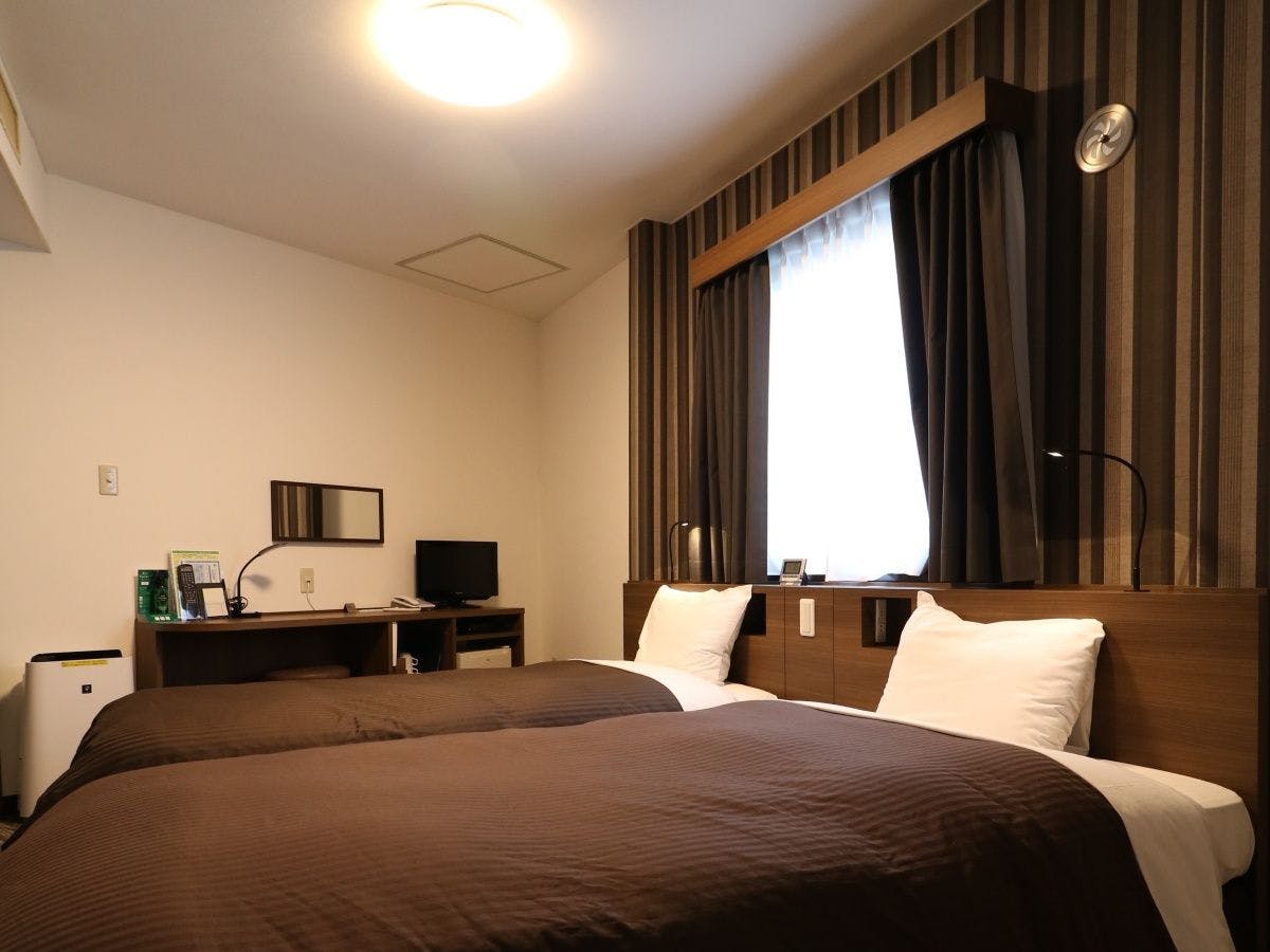 ห้องพักแบบเตียงคู่มาตรฐาน