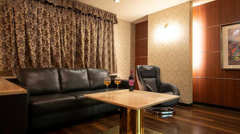 HOTEL U's Kouroen