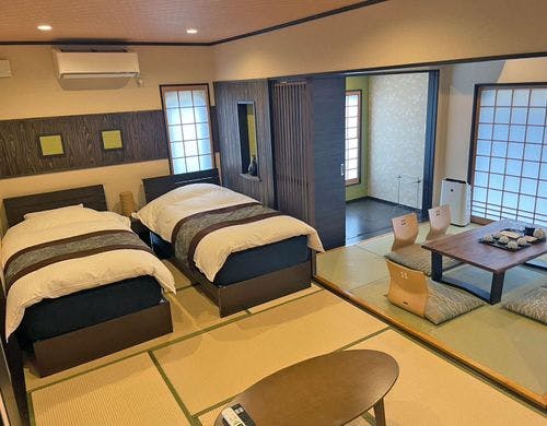 【離れ和洋室(10畳＋ベッドルーム)】