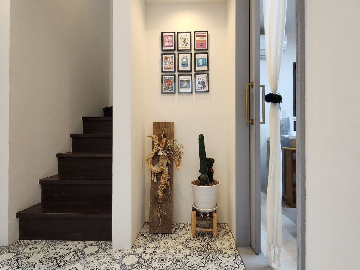 RIAD NANA