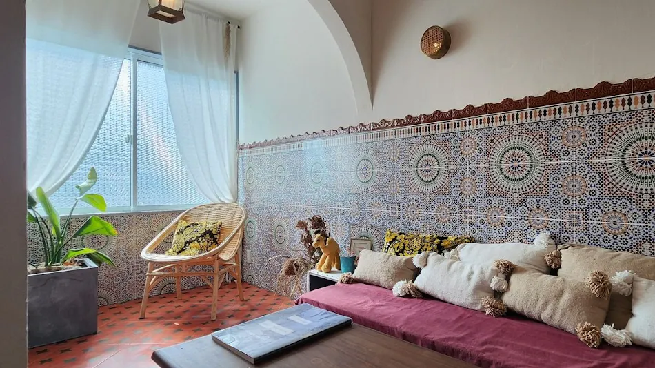 RIAD NANA