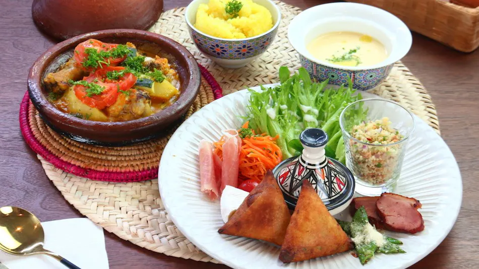 RIAD NANA