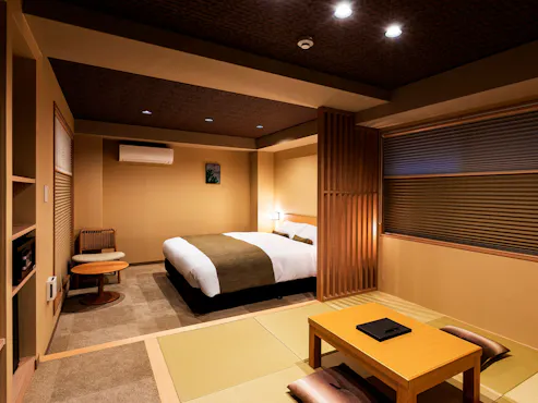 ห้องพักเตียงควีนสไตล์ญี่ปุ่นและตะวันตก A