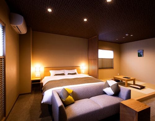 和洋室クイーンベッドルームB