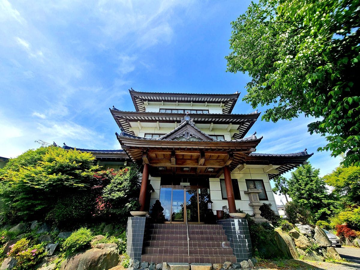 Castle Inn Hanaguruma