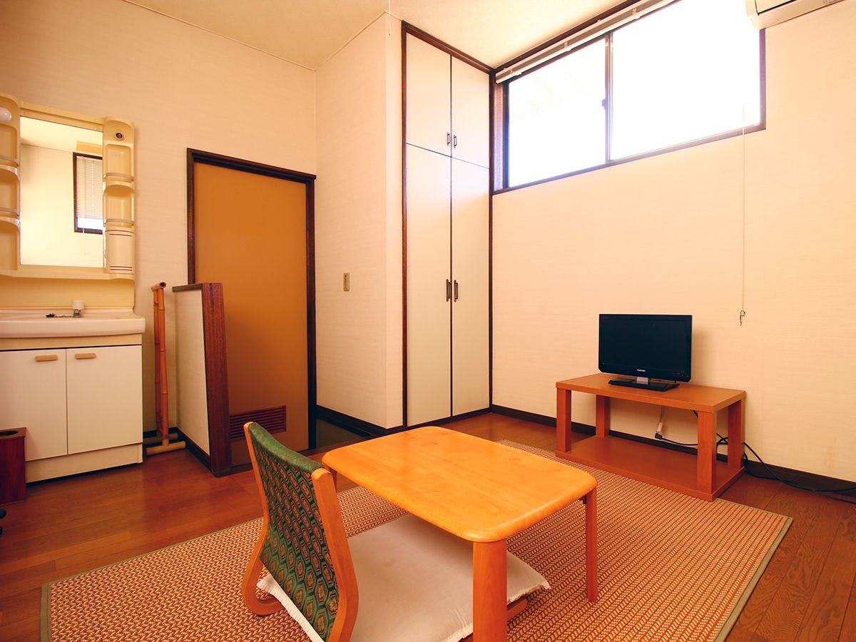 Castle Inn Hanaguruma