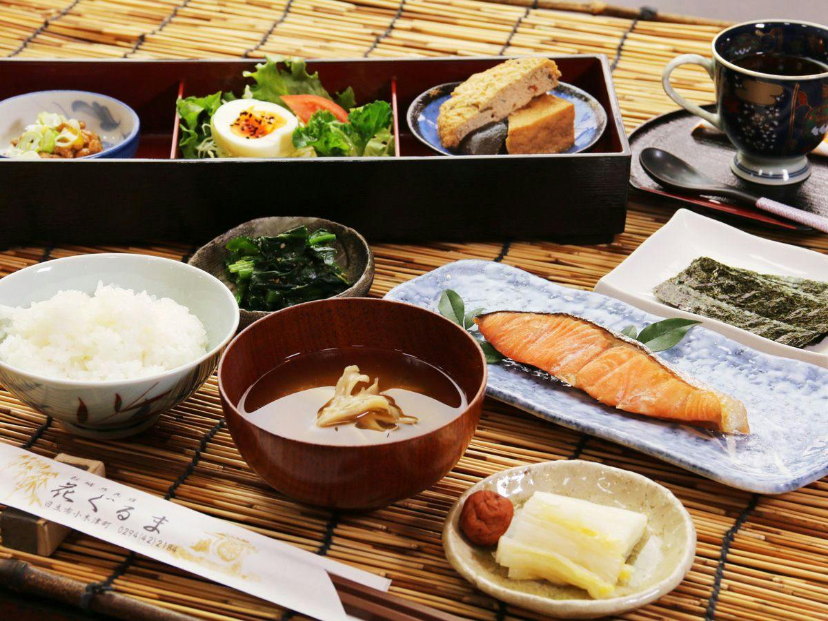 Castle Inn Hanaguruma