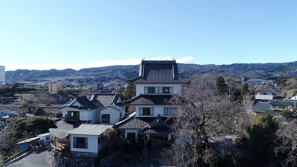 Castle Inn Hanaguruma