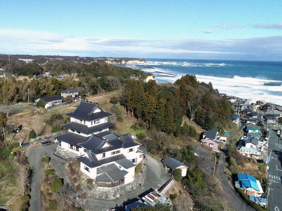 Castle Inn Hanaguruma