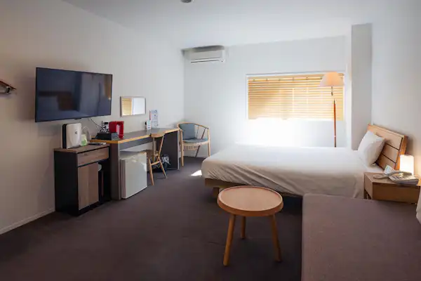 Kamar Double
