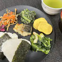 ภาพอาหารเช้า (อาหารญี่ปุ่น)