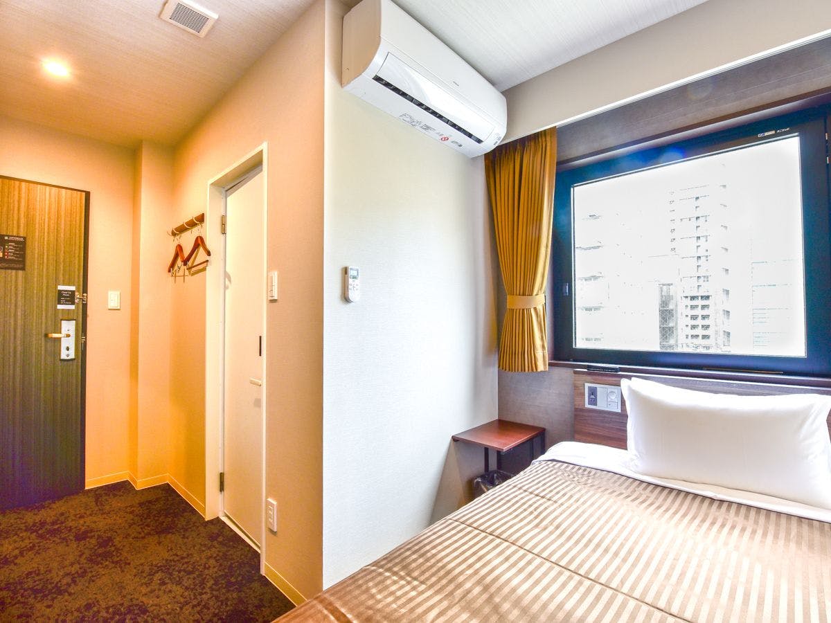 Hotel Livemax Fukuoka Tenjin WEST