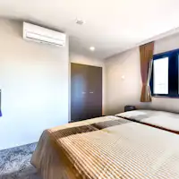 ชั้นบนสุด♪ ห้องพรีเมียมเตียงคู่☆ ปลอดบุหรี่☆