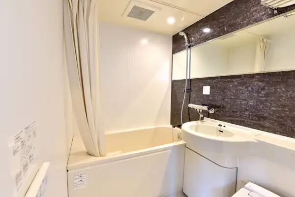 ชั้นบนสุด♪ ห้องพรีเมียมเตียงคู่☆ ปลอดบุหรี่☆