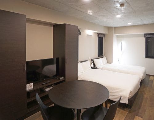 夜でも室内は快適な明るさがあるリビング