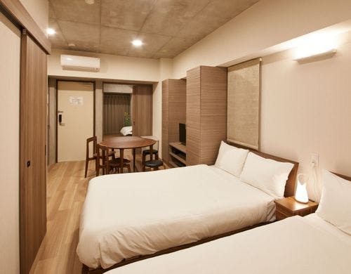 暖かさを感じるウォームカラーのお部屋