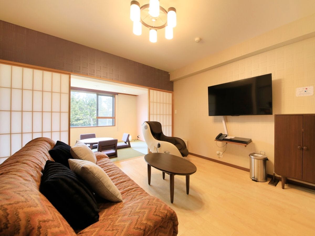 Kamar Deluxe Contoh - Ramah Hewan Peliharaan