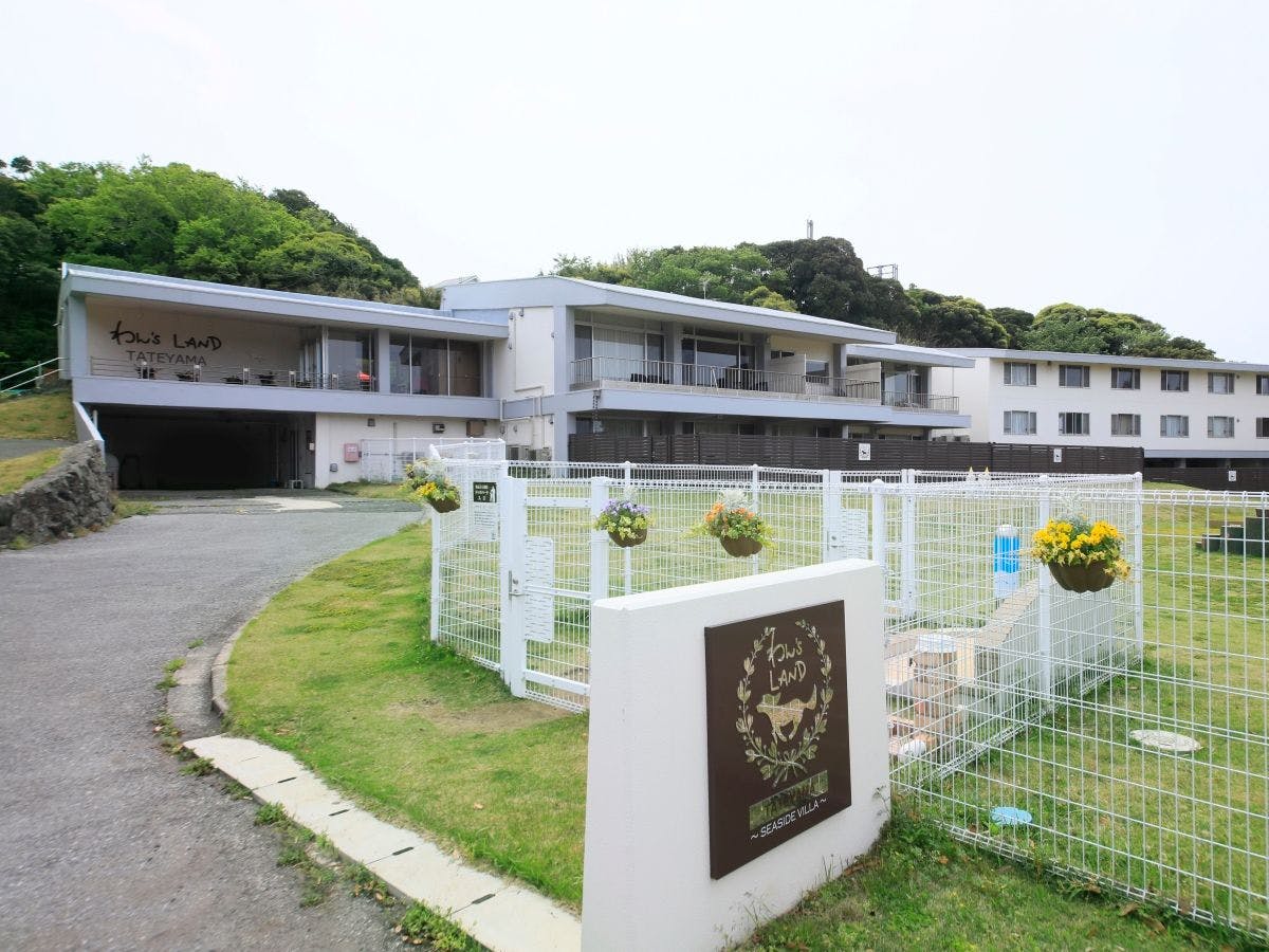 Eksterior｜Area langsung adalah tempat bermain anjing