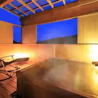 ห้องสวีทพร้อมน้ำพุร้อนกลางแจ้ง